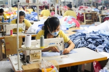Chuyên gia: Mỹ giảm thiểu rủi do cho chuỗi cung ứng ở TQ, Việt Nam có thể hưởng lợi