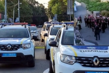 Cảnh sát phong tỏa Tu viện Kiev sau quyết định tòa án đồng ý trục xuất các tu sỹ UOC