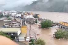 Mưa lớn ở Bắc Kinh, Hà Bắc khiến ít nhất 20 người tử vong, sân bay quốc tế bị ngập