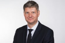 Quan chức NATO lỡ miệng nói Ukraine từ bỏ lãnh thổ để trở thành thành viên NATO