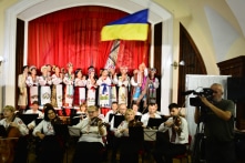 Chính quyền Ukraine tổ chức hòa nhạc ngày “Lễ Đức Mẹ An Giấc” ở bảo tàng “Pechersk Lavra”