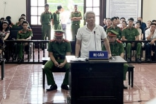 Hòa Bình: Vừa chấp hành xong 2 bản án, nguyên GĐ tiếp tục bị phạt tù