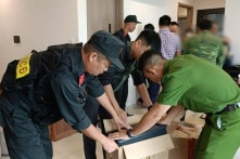 Giả danh nhân viên ngân hàng, nhóm người lừa đảo qua mạng chiếm đoạt hơn 30 tỷ đồng