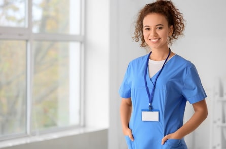 Chưa kịp thi bằng lái xe, cô gái 16 tuổi đã “ẵm” bằng tốt nghiệp đại học