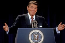 ‘Nhà giao tiếp vĩ đại’ Ronald Reagan và 5 bí quyết tạo nên một thiên tài hùng biện