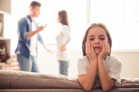 Làm thế nào để giảm bớt ảnh hưởng xấu bởi ly hôn đối với trẻ em?