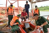 tau ca van chuyen khoang 80 000 lit dau khong ro nguon goc tu ngoai khoi ve phu quoc