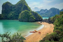 Ban quản lý Vịnh Hạ Long đề nghị không mở thêm bãi tắm
