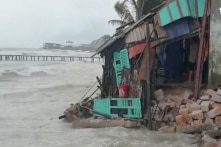 Phú Quốc: Bão số 3 gây sóng lớn, khoảng 20 căn nhà bị sạt lở