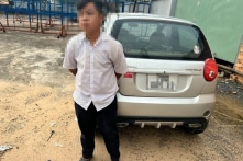 Tây Ninh: Giao ô tô cho con trai 15 tuổi điều khiển, người cha bị xử phạt