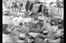 Tìm thấy mộ tập thể nạn nhân của Ukraine theo Đức Quốc xã Đại Thế chiến II