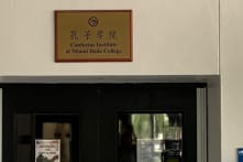 Hai trường Đại học tại Ba Lan đóng cửa Viện Khổng Tử