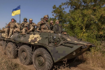 Canada xác nhận hủy bỏ cam kết viện trợ xe bọc thép cho Ukraine