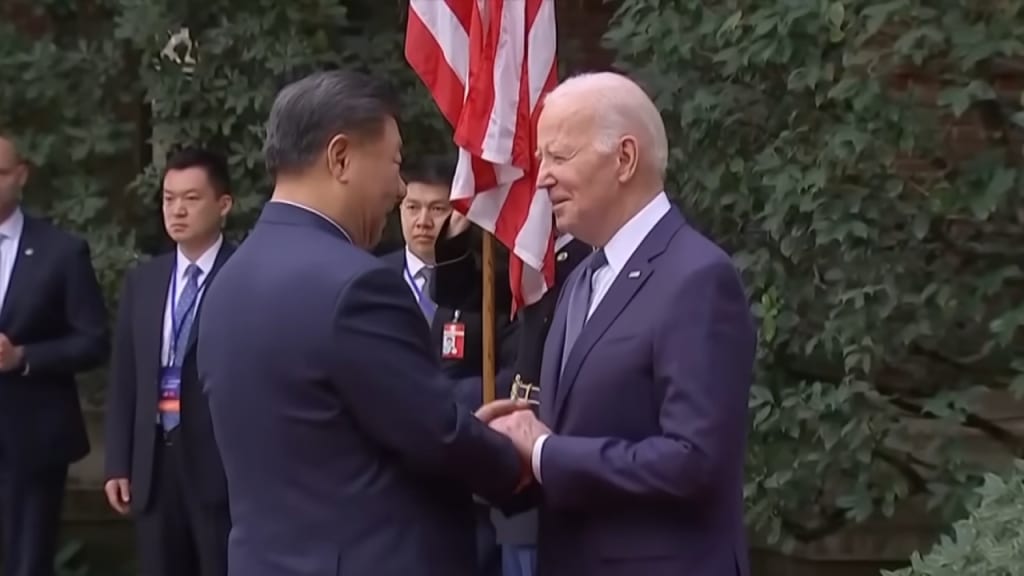 Biden Tap Can Binh 1