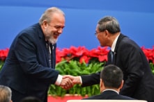 Chủ tịch Trung Quốc Tập Cận Bình gặp Thủ tướng Cuba tại Bắc Kinh