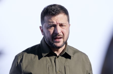 Tổng thống Zelensky sợ sẽ là nạn nhân của đảo chính “Maidan 3” và nghi ngờ Nga – Bloomberg