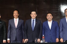 Bầu cử Đài Loan: Liên kết Xanh-Trắng bất thành, mục tiêu can thiệp từ TQ thất bại