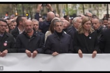 Cuộc tuần hành chống chủ nghĩa bài Do Thái ở Paris thu hút hơn 100.000 người