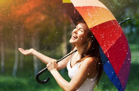 Nhà tâm lý học: Hạnh phúc có tính lây lan nhưng nỗi buồn thì không