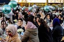 Người Hồi giáo ở Hà Lan bị sốc khi đảng cực hữu chống Hồi giáo thắng cử