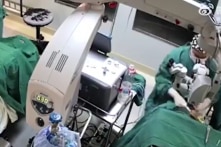 Trung Quốc: Dư luận phẫn nộ trước video bác sĩ đấm bệnh nhân lúc phẫu thuật