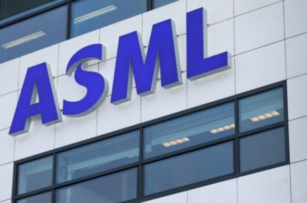ASML hủy bỏ mục tiêu về DEI tại Mỹ để tuân thủ luật pháp