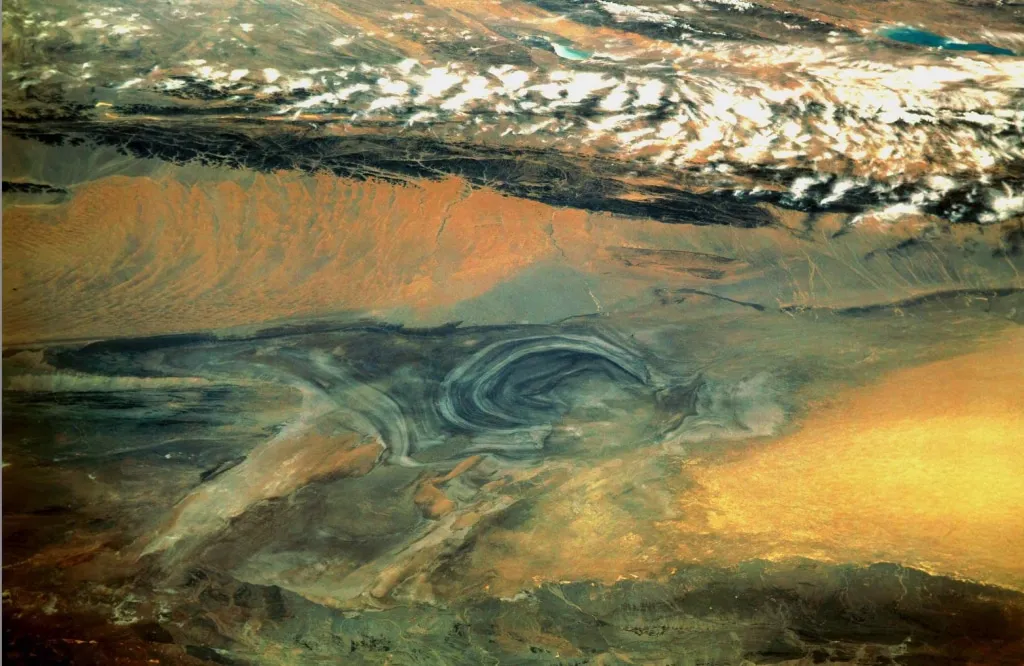 Basin of Lop Nur 90.25E 40.10N