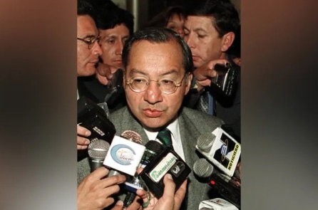 Cựu đại sứ Mỹ bị bắt do bị cáo buộc làm gián điệp cho Cuba