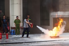 Hà Nội tính mua máy bay chữa cháy