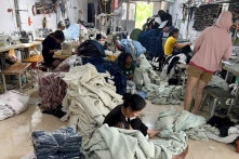 65% lao động nữ phải ở nhà trọ mất vệ sinh, ốm không dám đi khám