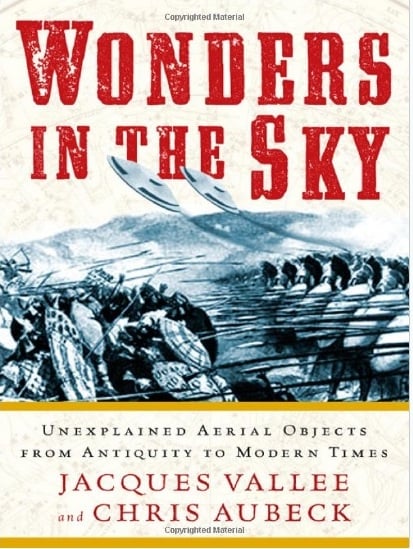 Theo tác phẩm “Wonders in the Sky: Unexplained Aerial Objects from Antiquity to Modern Times”  của Jacques Vallee, vài trăm năm trở lại đây giới thiên văn không ngừng quan sát và đánh giá hiện tượng UFO. 