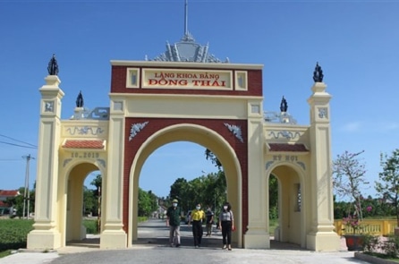 Làng khoa bảng Đông Thái