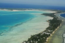 Reuters: Cảnh sát Trung Quốc làm việc tại quốc đảo Kiribati ở Thái Bình Dương