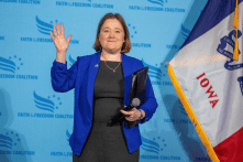 Các Tổng chưởng lý tiểu bang cho biết hơn 85.000 trẻ em mất tích ở biên giới