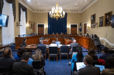 Phiên điều trần của CECC tập trung vào việc chấm dứt tội ác thu hoạch nội tạng