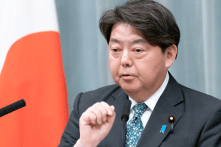 Nhật Bản mở rộng trừng phạt Nga, cấm nhập khẩu kim cương Nga