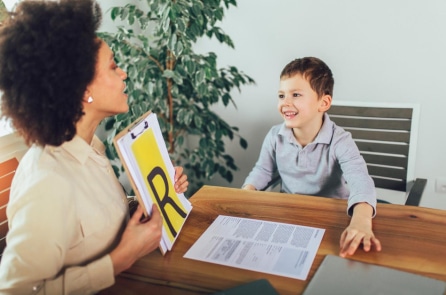 Cậu bé lớp một trở thành thành viên hiệp hội Mensa