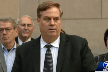 Thượng nghị sĩ bang Nebraska chuyển từ Đảng Dân chủ sang Đảng Cộng hòa