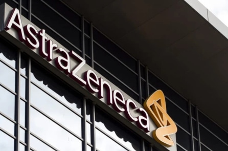 AstraZeneca lần đầu thừa nhận vắc-xin COVID-19 có thể liên quan đến chứng huyết khối