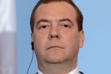 Ông Medvedev nghi ngờ lời hứa của ông Trump về Ukraine