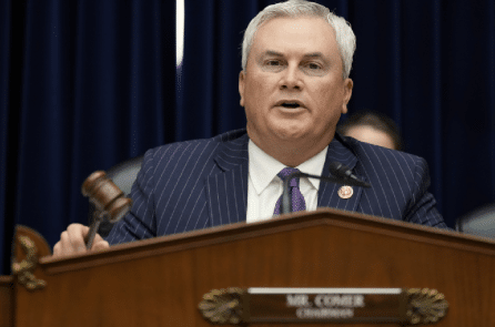 Nghị sĩ Mỹ kêu gọi đóng băng tài sản của ông trùm thân ĐCSTQ vì cáo buộc tài trợ bạo loạn