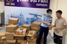 Cơ sở kinh doanh thuốc lá điện tử núp bóng dịch vụ chuyển phát nhanh