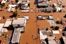 [Video] Brazil hứng chịu lũ lụt lớn, ít nhất 78 người chết, hơn 100 người mất tích
