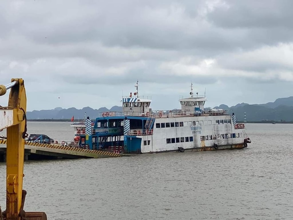 pha ra dao cat ba nghi bi buc san nuoc tran ngap khoang