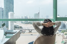 Gen Z không hạnh phúc bằng các thế hệ trước, lý do là đây