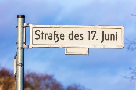 Con đường bóng đá ở Berlin