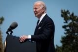 Joe Biden tai Normandy