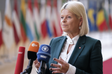 Bộ trưởng Quốc phòng Áo: NATO đang ‘vượt qua lằn ranh đỏ’