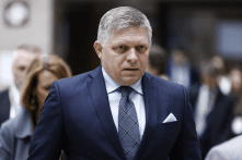 Thủ tướng Slovakia Robert Fico đề xuất chỉ có hai giới tính nam và nữ trong Hiến pháp