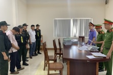 Bốn cán bộ ở Quảng Trị bị cáo buộc gây thiệt hại hơn 7 tỷ đồng khi cấp sổ đỏ